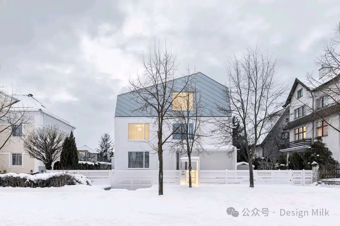 带帽子的房子-0