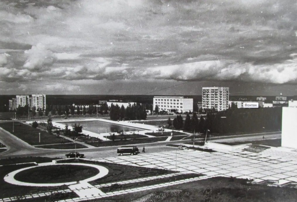 普希金喷泉广场丨俄罗斯丨YOarchitects（“灯塔工作室”）-23