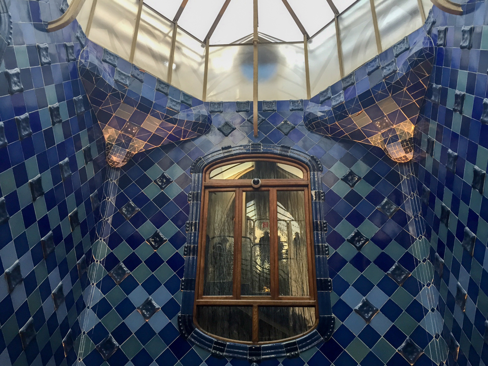 丨原设计埃米利奥・サラ・コルテス,改建设计安东尼・高迪-55