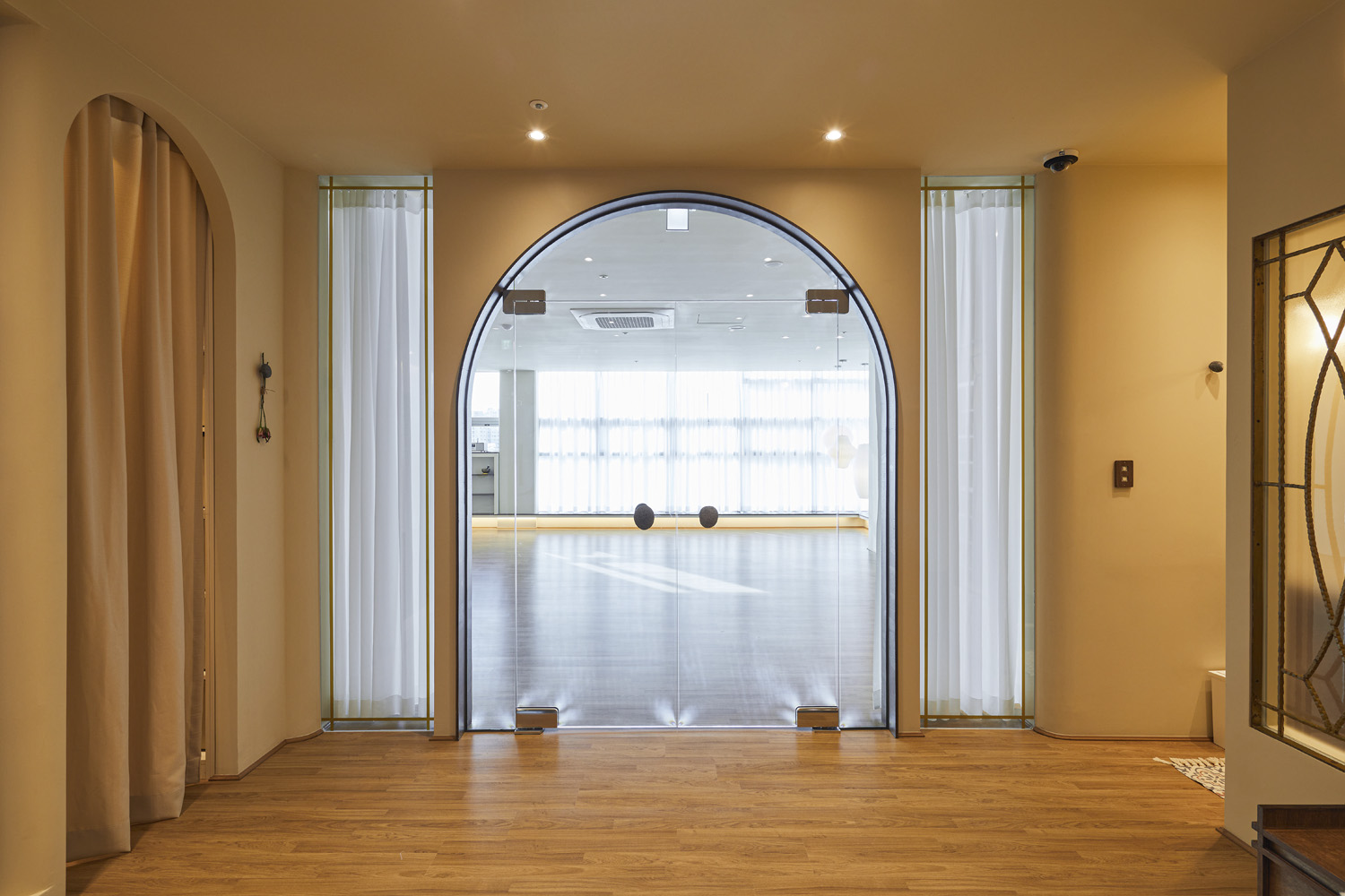 温馨 27 坪瑜伽学院室内设计案例-4