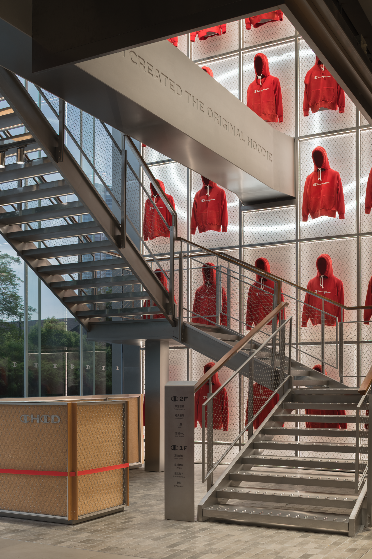 Champion成都盈嘉旗舰店空间设计丨中国成都丨立品设计-22