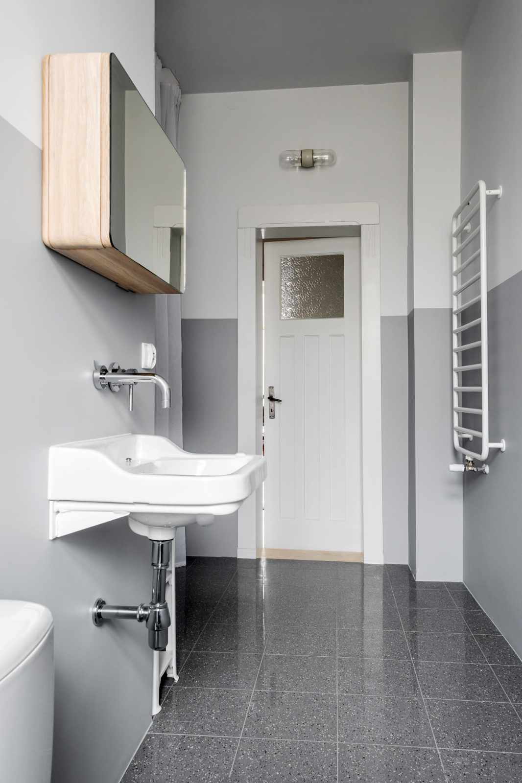 公园边缘的波兰现代城镇住宅-6