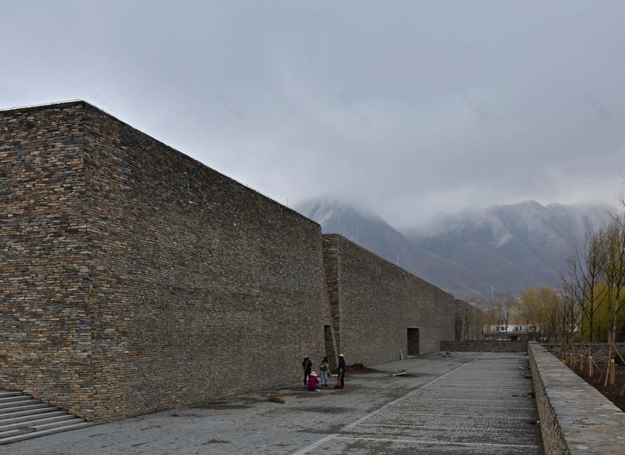 青海玉树 Gesar 广场-15