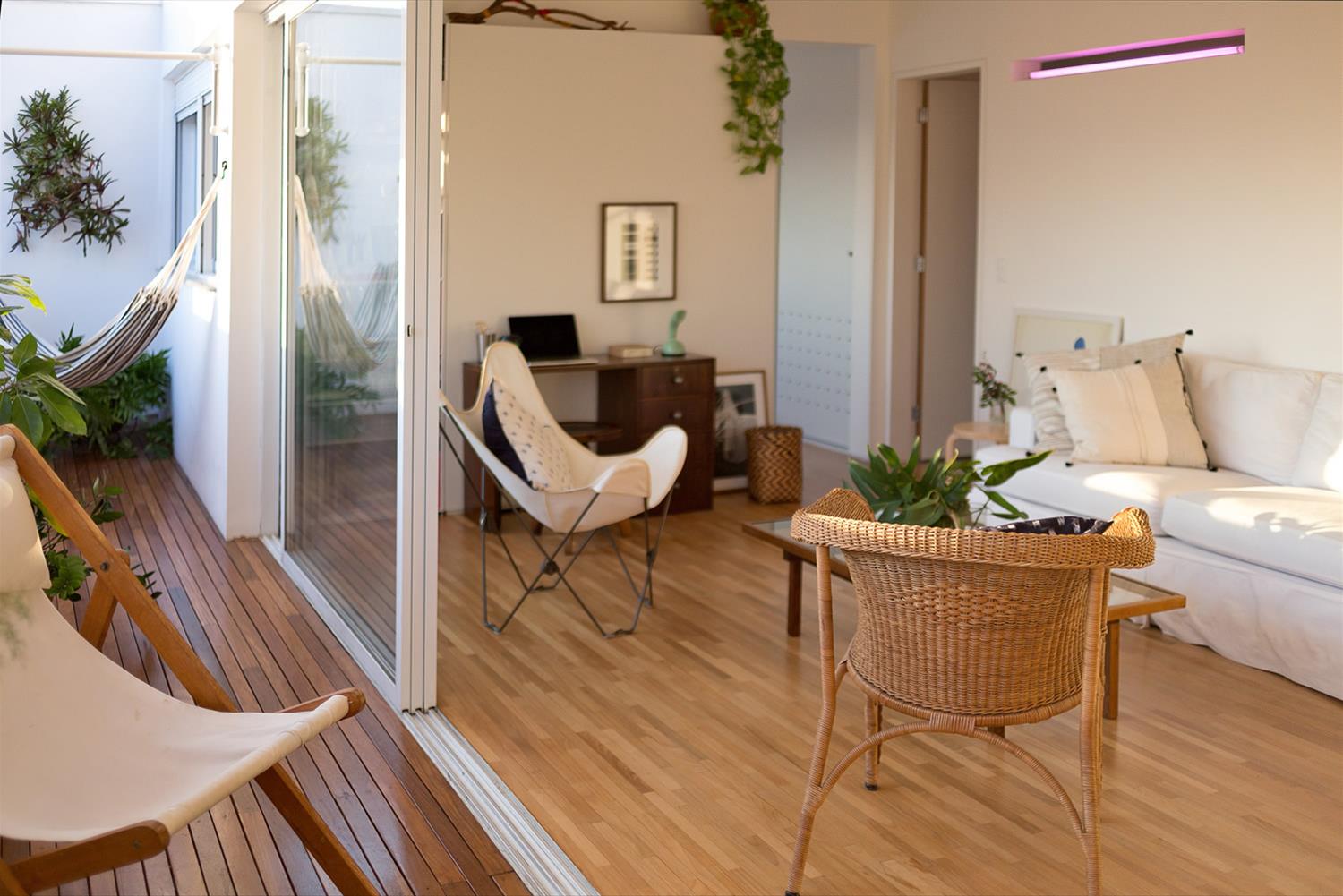 巴西圣保罗木质公寓,城市美景尽收眼底-3