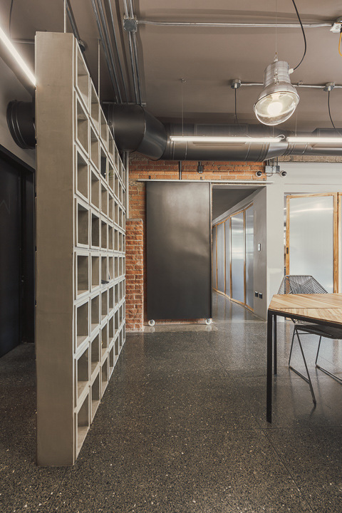 Kaizen Holdings 绿色环保办公室设计-9