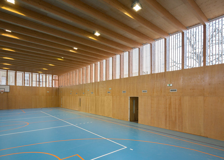 奥布雷诺瓦茨学校防水膜体育馆建设丨建筑师约万·米特罗维奇及其项目团队-10