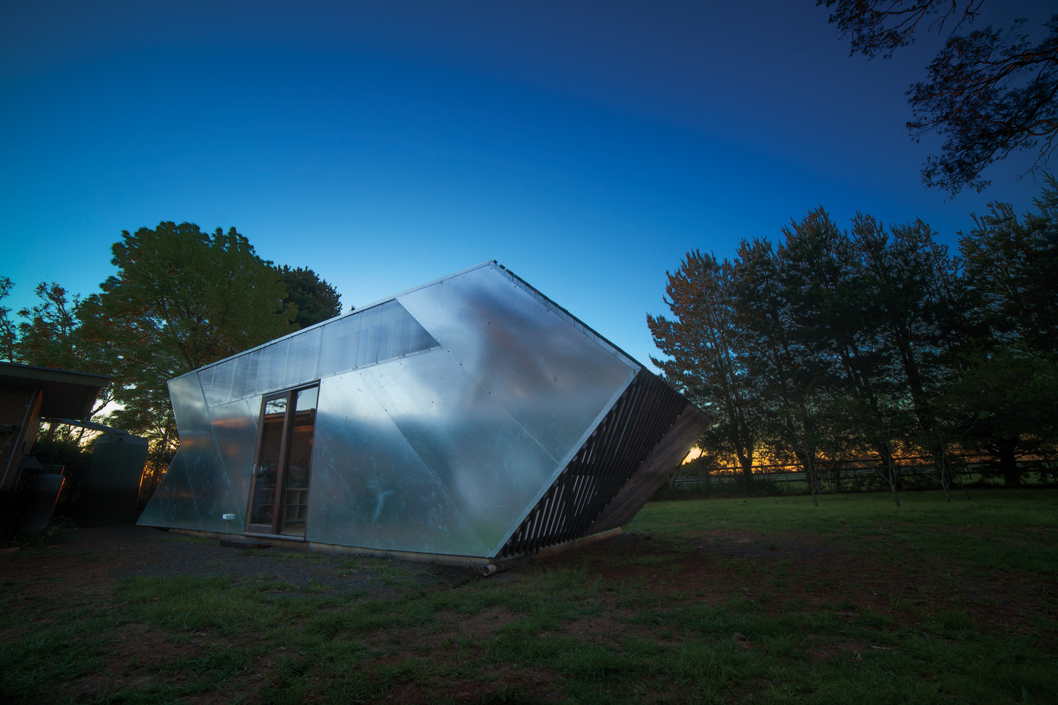 Arrow Studio    Nervegna Reed Architecture + PH Architects-38