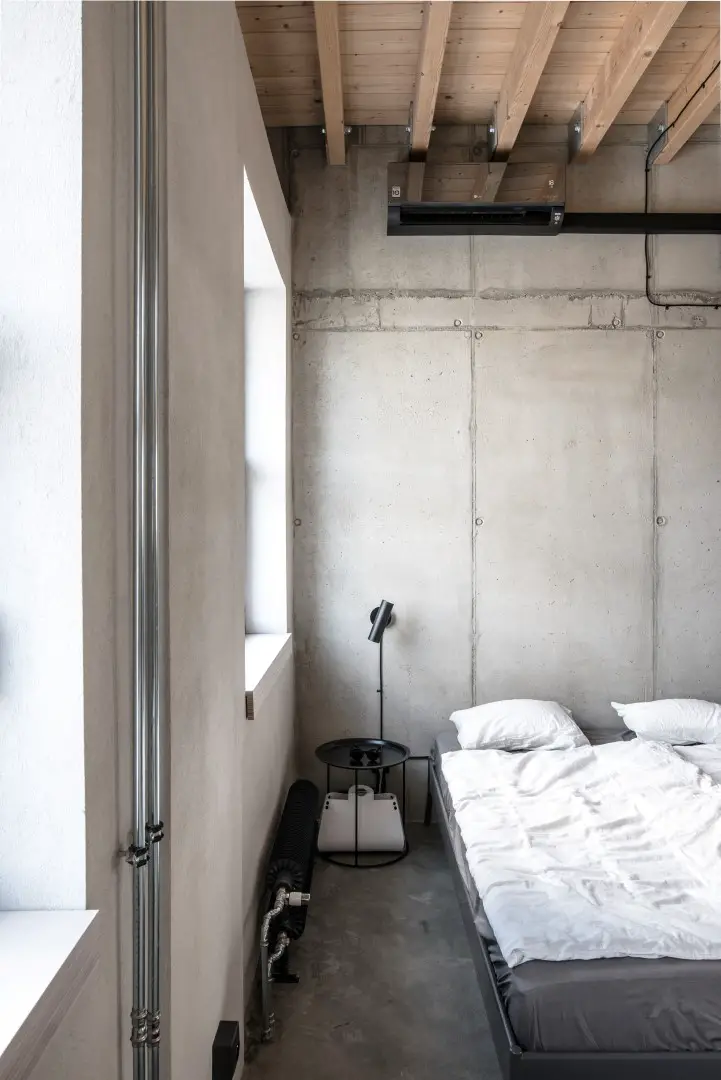 垂直 loft 工业风设计 | 混凝土、木头和金属的完美融合-14