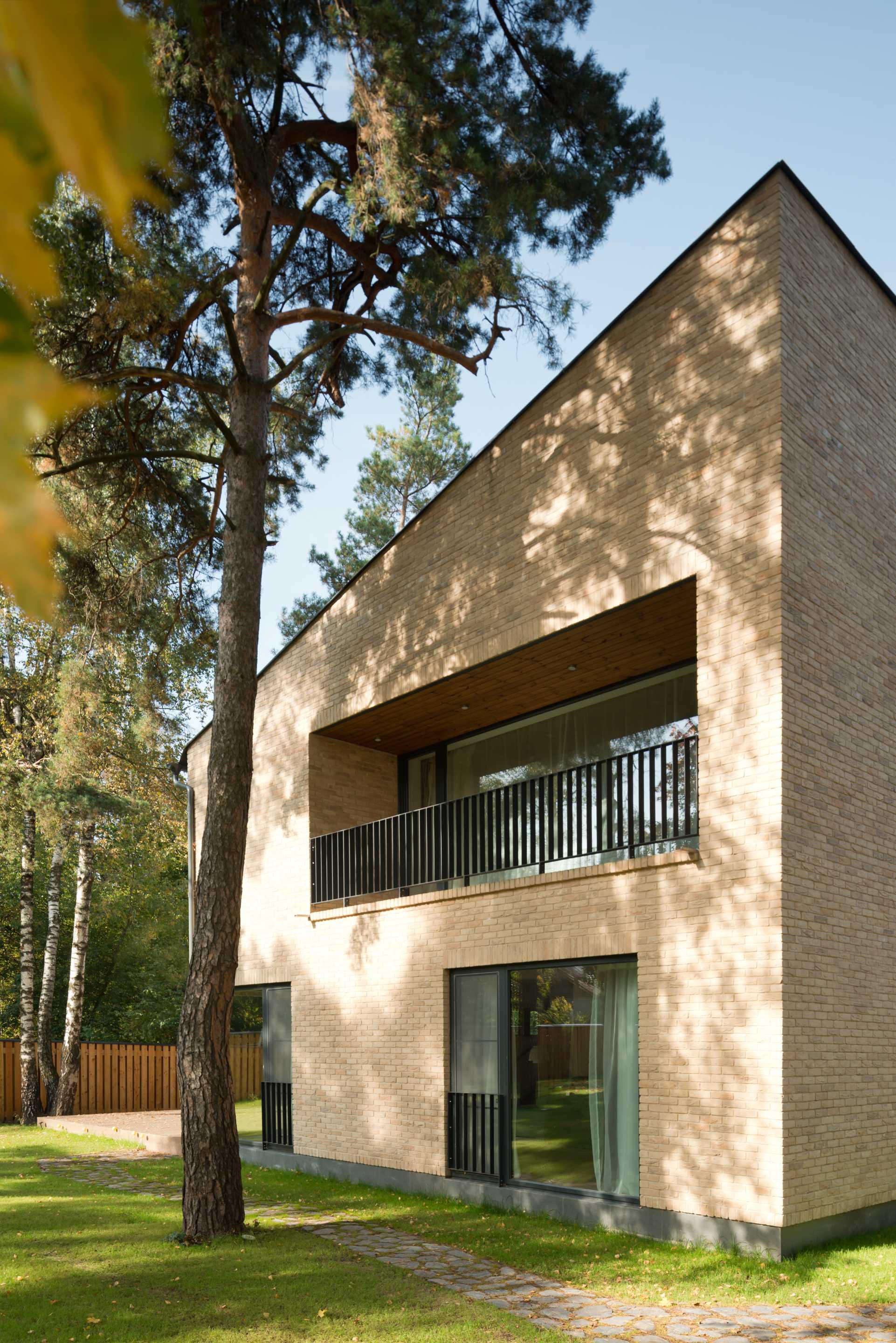 莫斯科郊区别墅，绿意环绕的现代生活-42