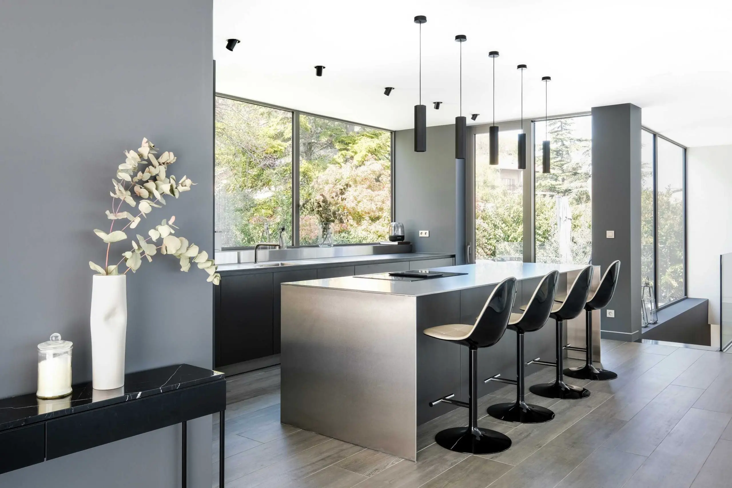 现代设计别墅 | 自然与艺术的完美融合-10