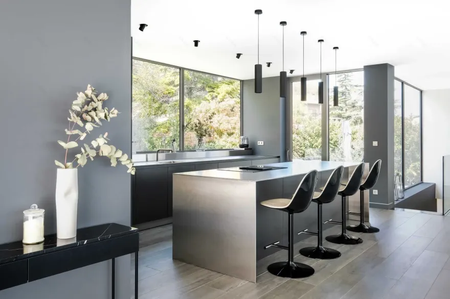 现代设计别墅 | 自然与艺术的完美融合-10