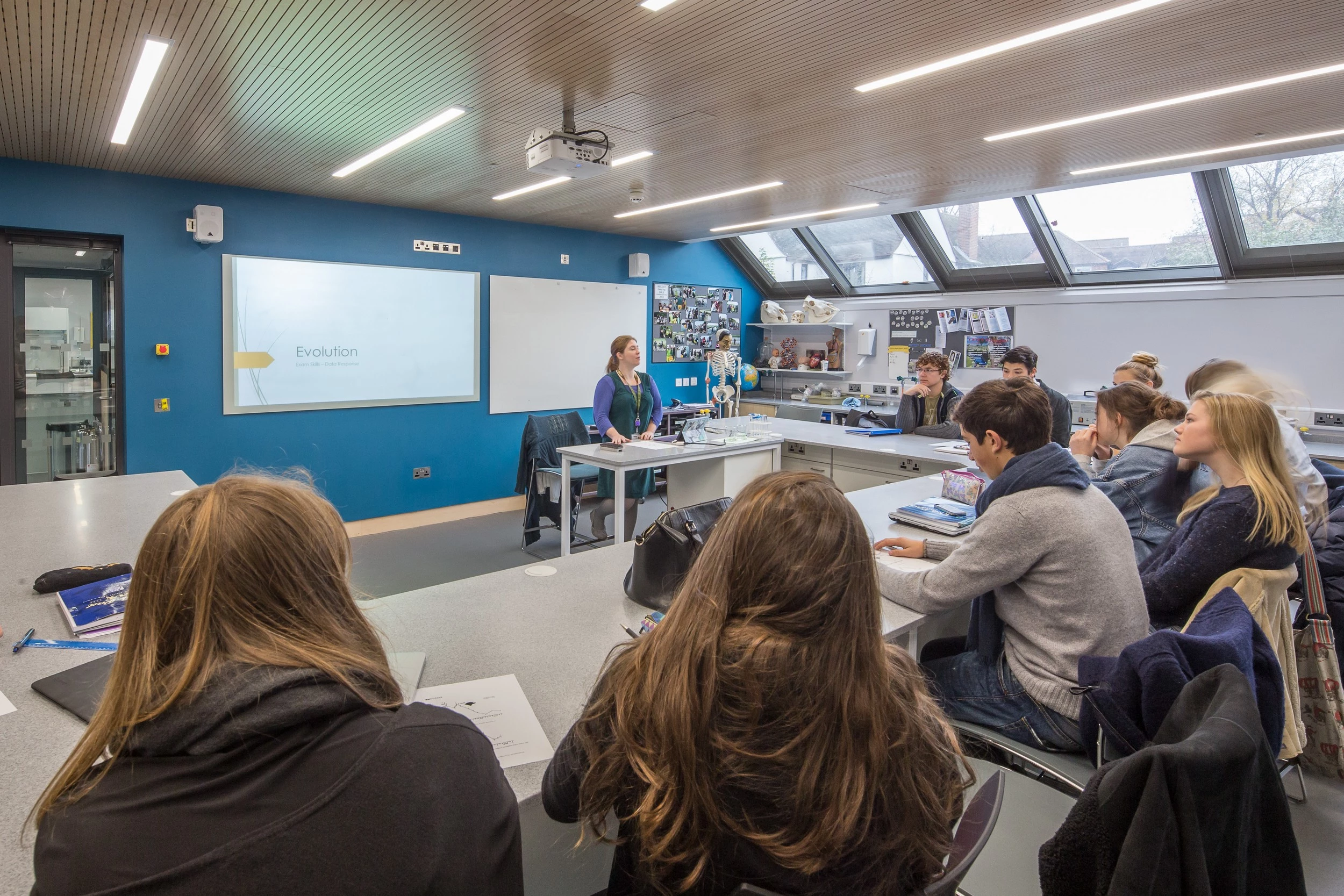 牛津国际学院 St. Clare's 教育设施-16