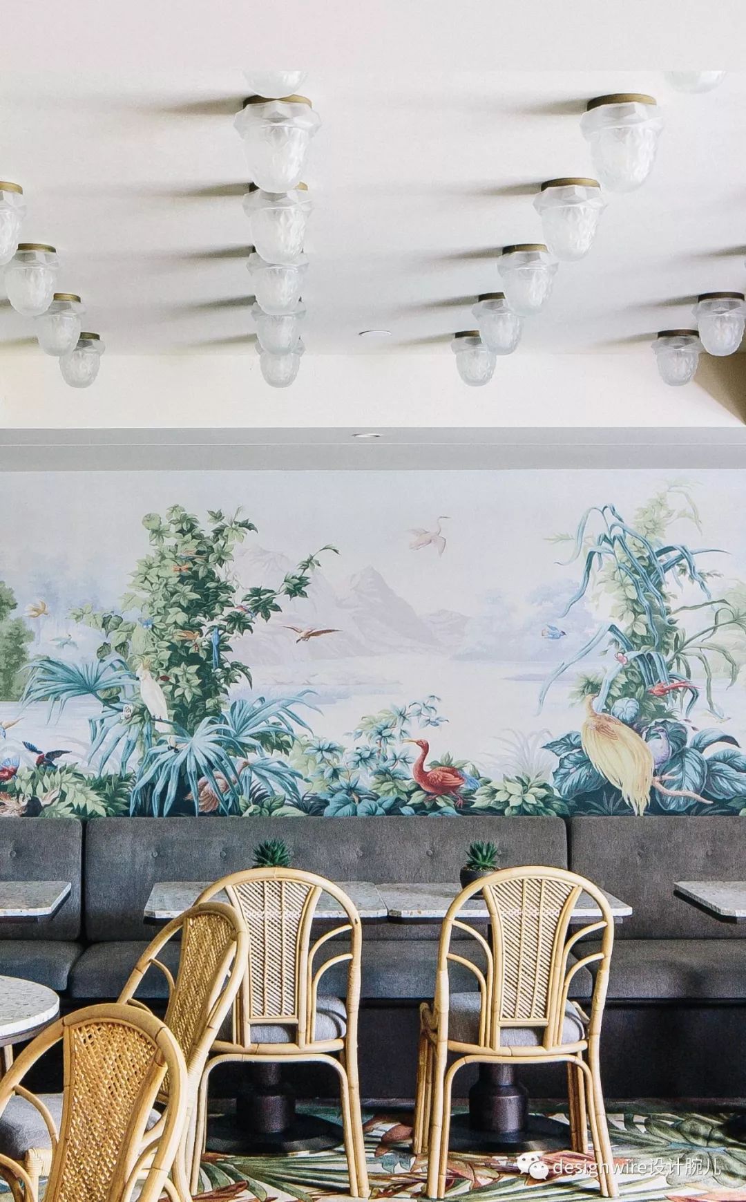 傅厚民香港 Louise 餐厅设计 | 复古与时尚的完美融合-34