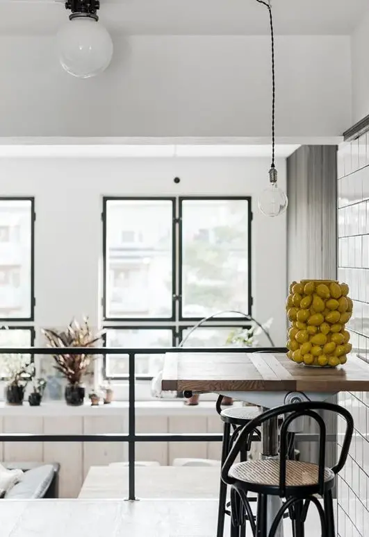 瑞典 4 米挑高多层公寓，简约现代设计展现空间魅力-8