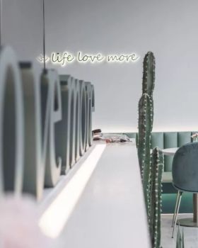 无锡 LOVEMORE 咖啡花艺集合店 | 圆形元素打造温馨空间
