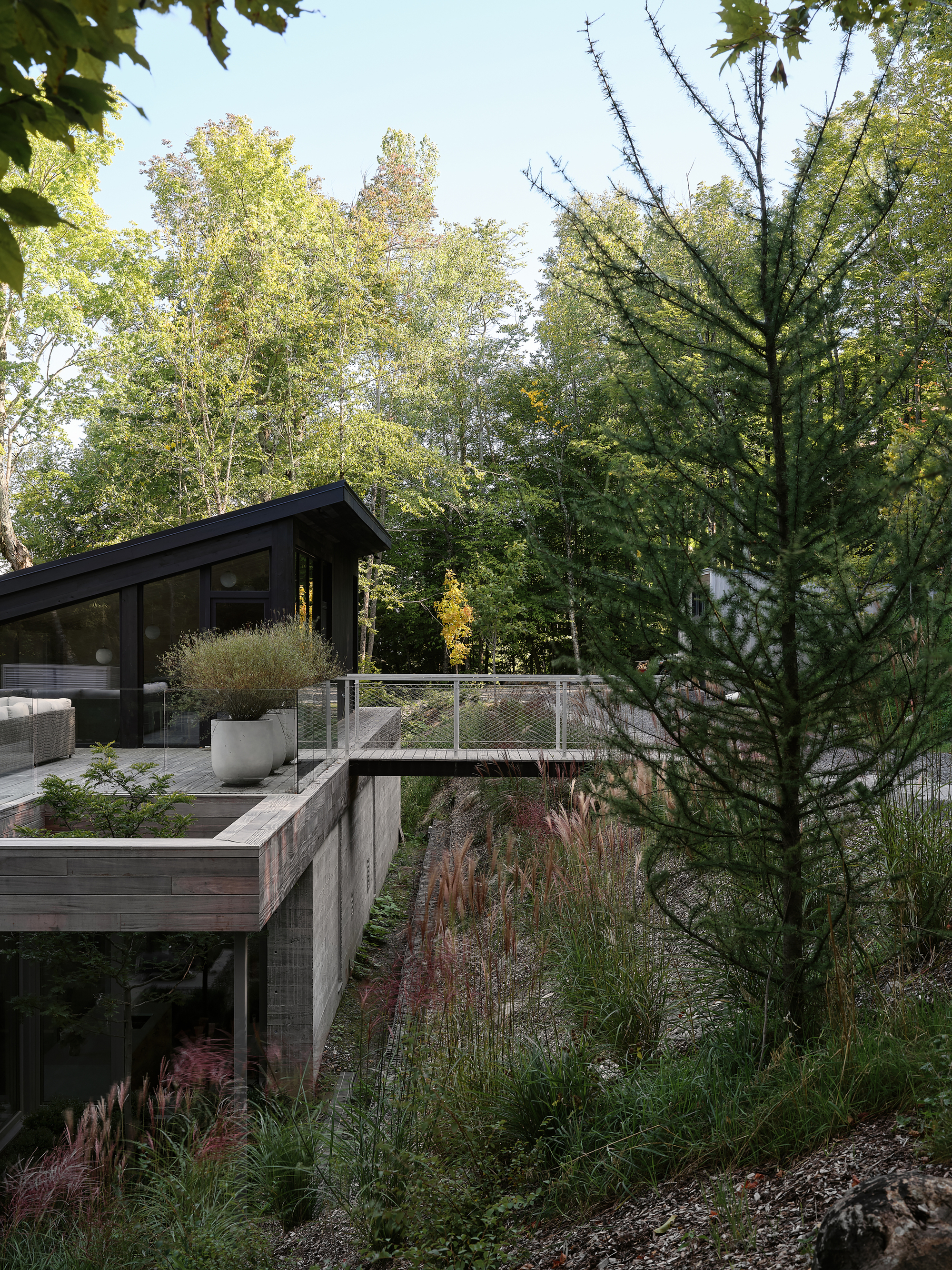 反坡住宅丨加拿大丨YH2 Architecture-29