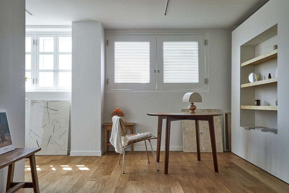 13 坪租赁工作室的极简白色风格设计-4
