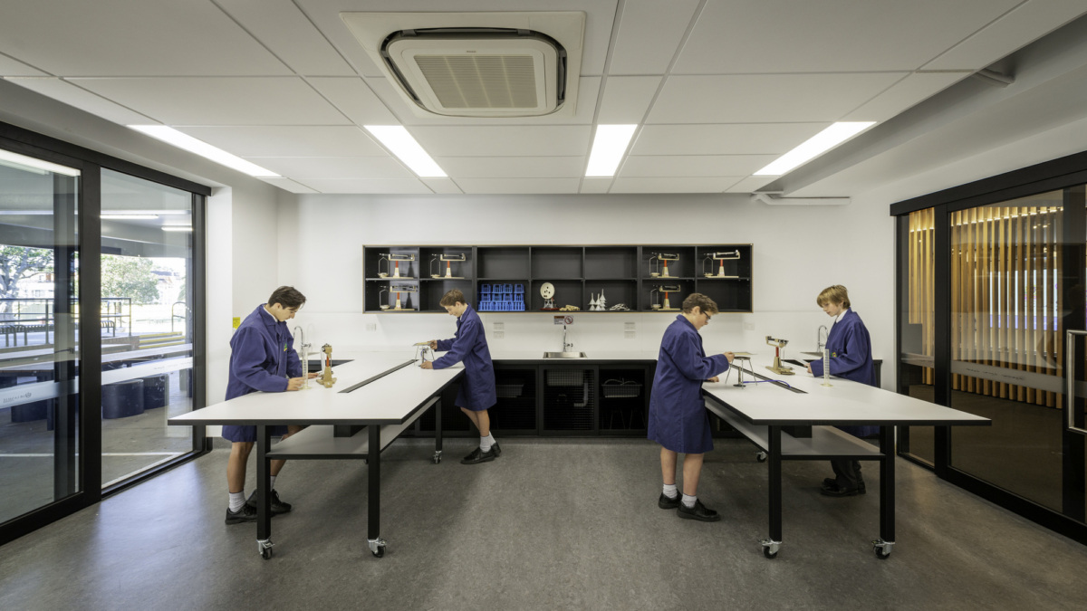 墨尔本 De La Salle 学院科技中心改造，激发学生 STEM 技能-16