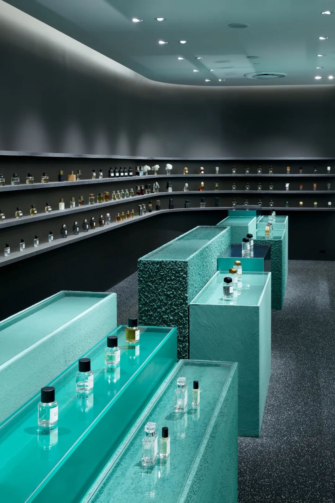 Nose Shop · 日本第一家小众香水精品店丨日本大阪丨AtMa-11