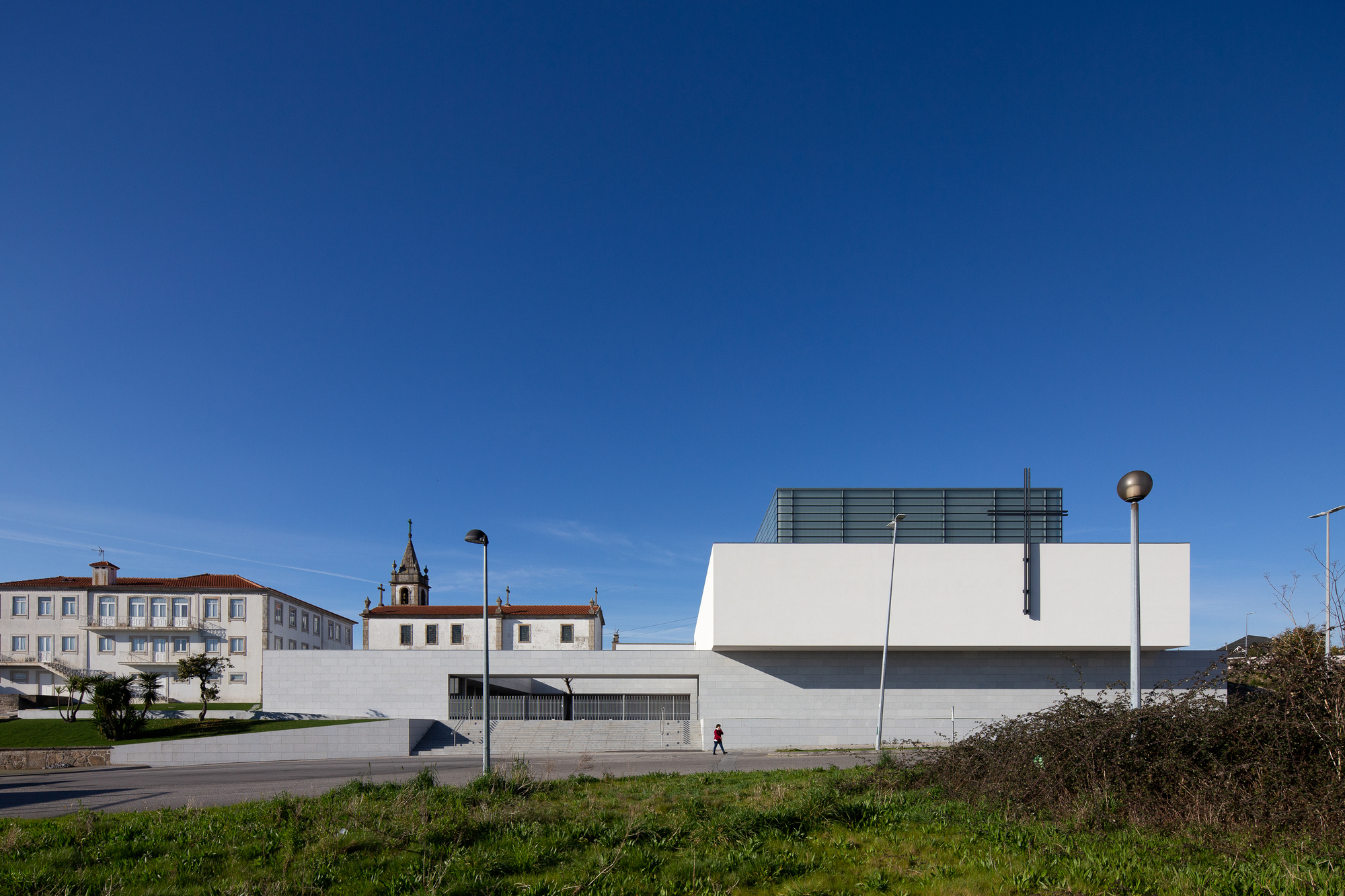 Divino Salvador Church / Vitor Leal Barros Architecture-27