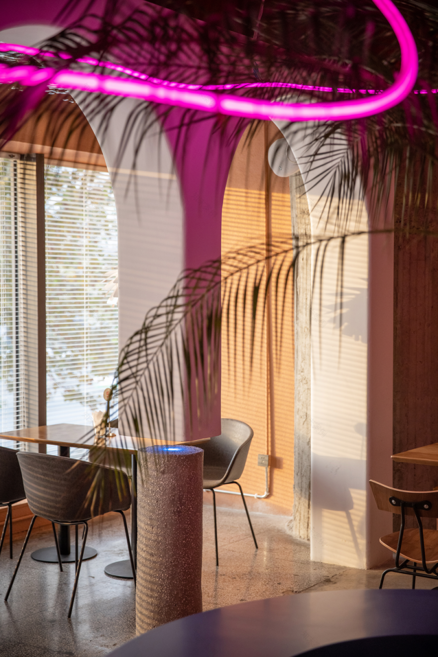 多彩生活绘卷 · 武汉 LIP 餐吧丨中国武汉丨武汉朴开十向设计事务所-31