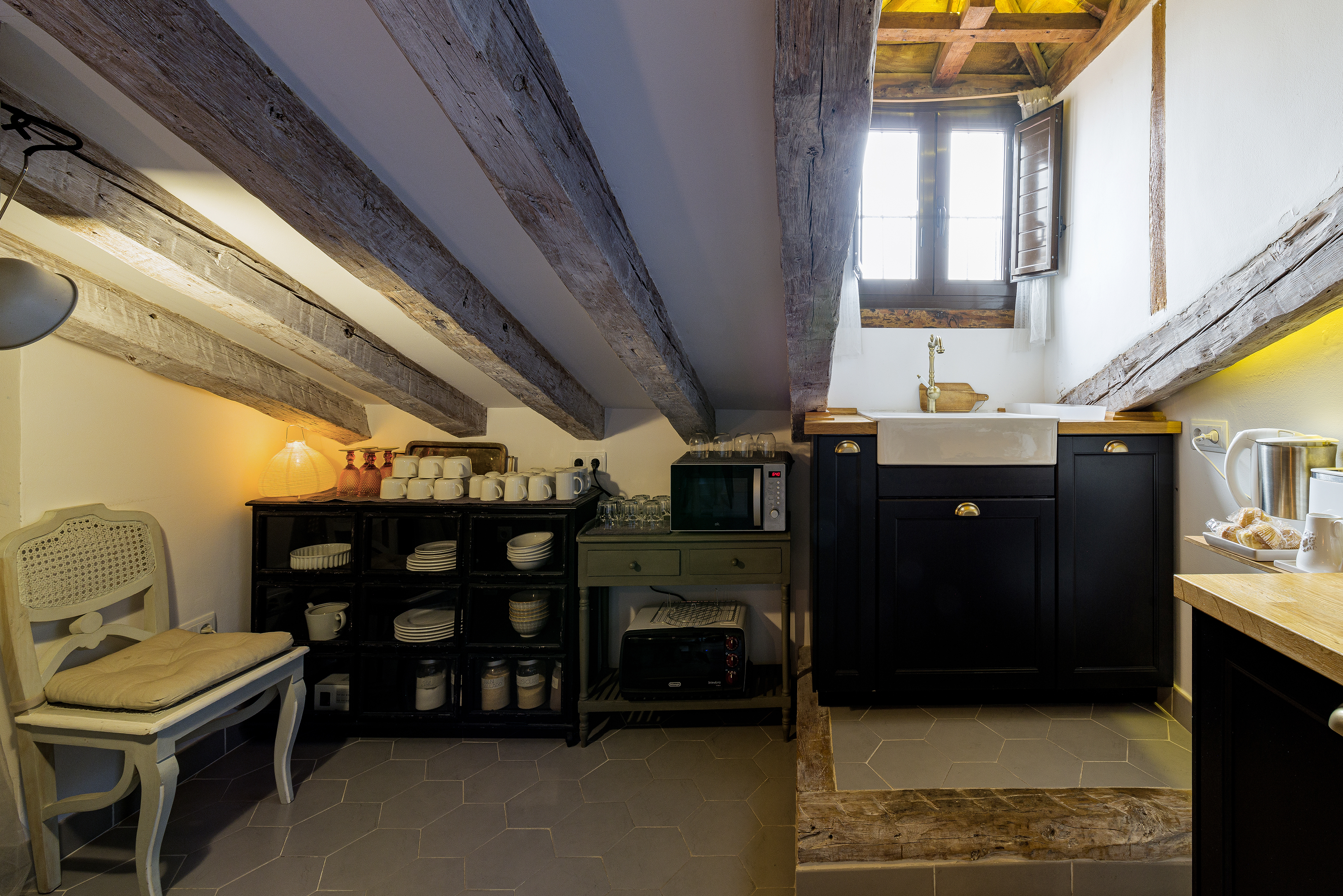 Atico Abuhardillado en el Centro de Madrid-13