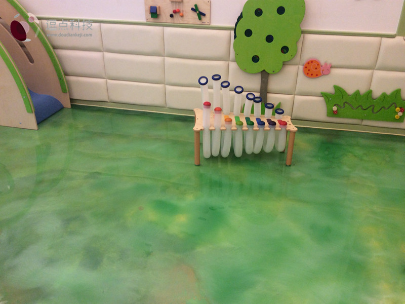 北京逗点科技打造上海小不点幼儿园艺术树脂漆空间-4