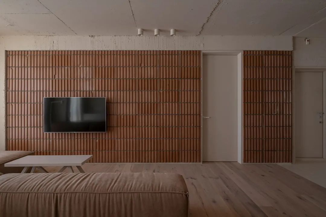 裸墙温润，陶砖创意——313 Block`s 公寓设计-27