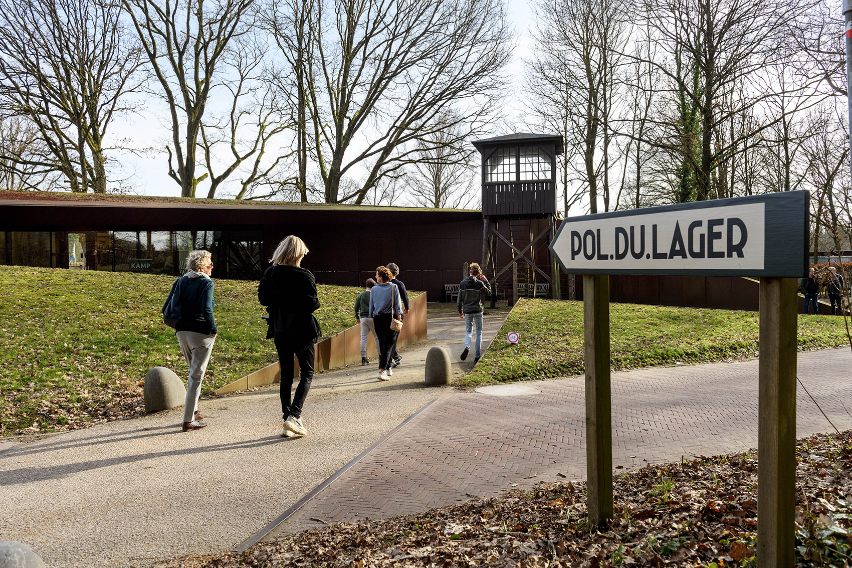 阿默斯福特集中营国家纪念馆永久展览丨荷兰丨Tinker imagineers-4