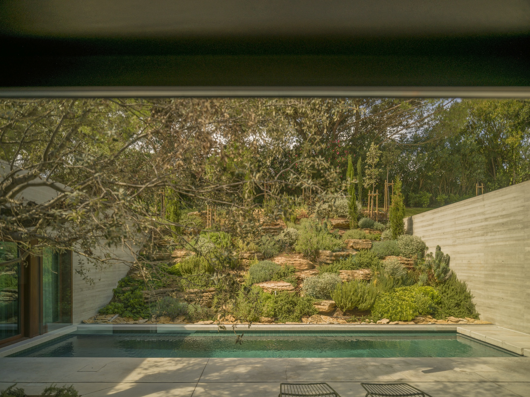 奥埃拉什住宅丨葡萄牙丨OODA-28