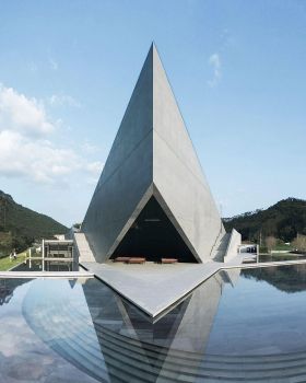 诗之礼堂丨中国河源丨安藤忠雄建筑研究所