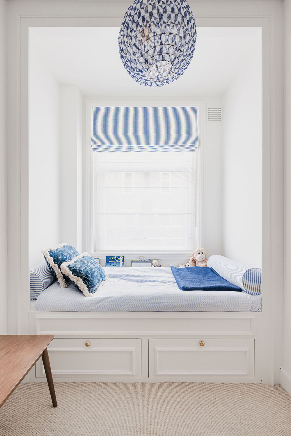 阿姆斯特丹时尚公寓 | 墙纸与设计的完美融合-24