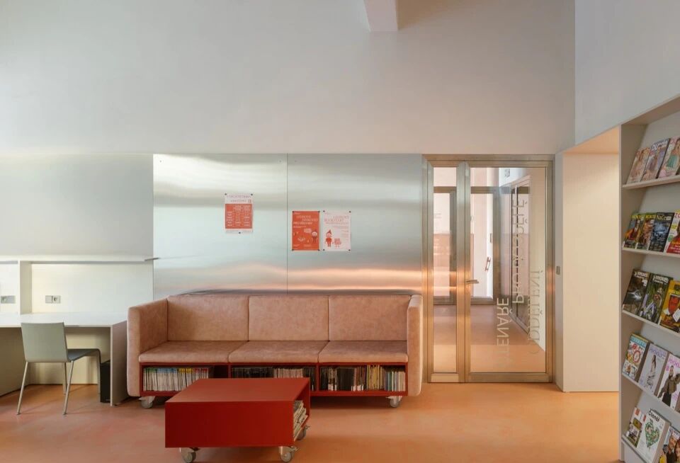 Červený Kostelec图书馆翻新项目丨PAPUNDEKL ARCHITEKTI-39