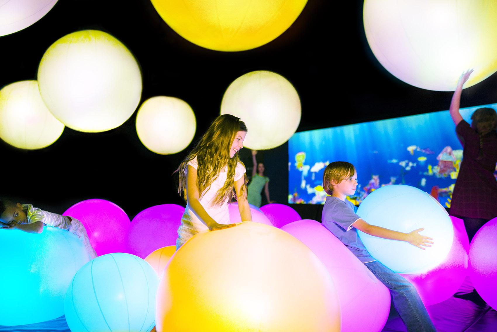 teamLab 2017 深圳北京大展：舞蹈吧，艺术！寓教于乐的未来游乐园！-85