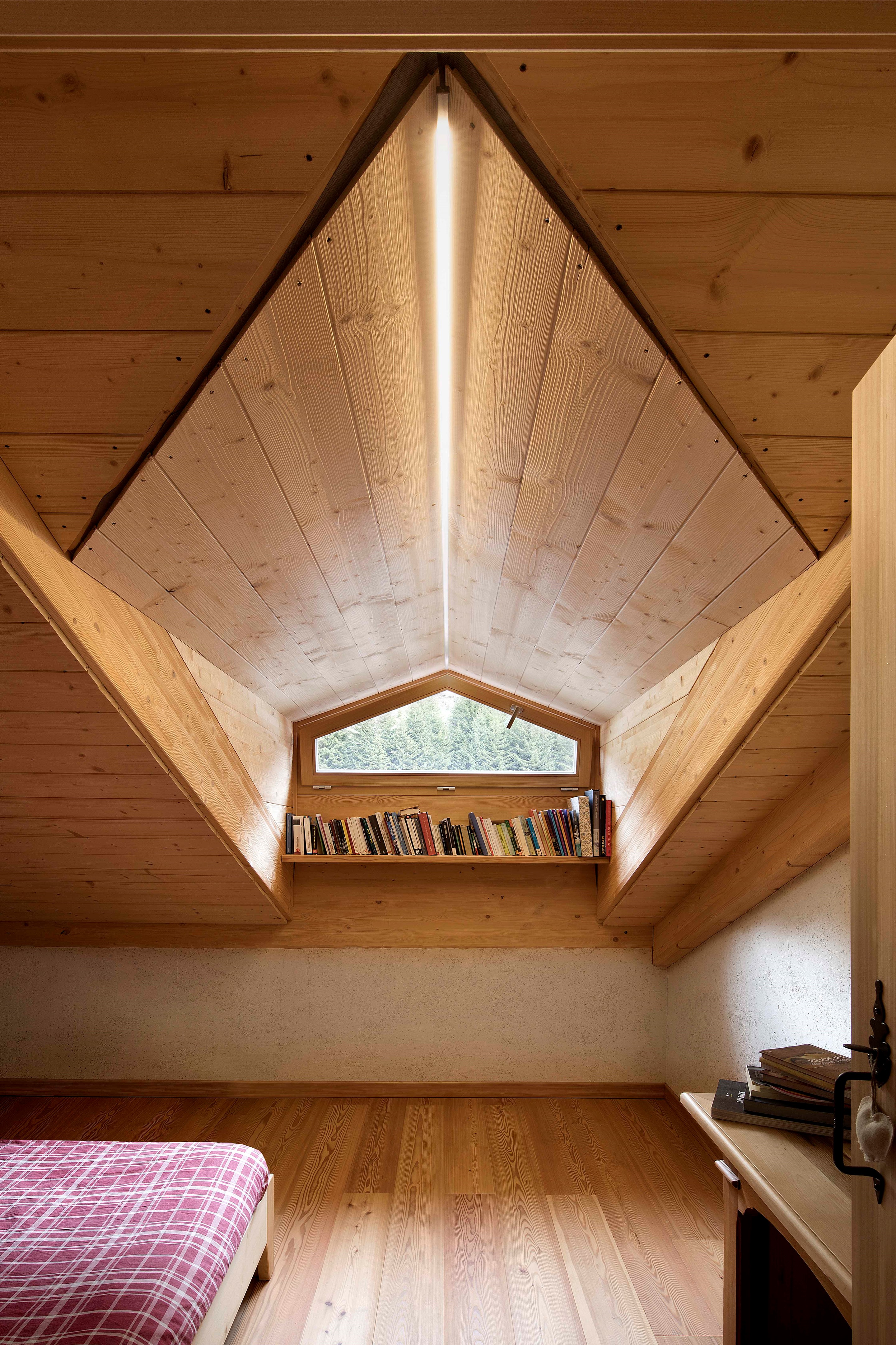 意大利 B&B Alchemilla 环保零能源木质别墅设计丨Monterisi 建筑事务所-12