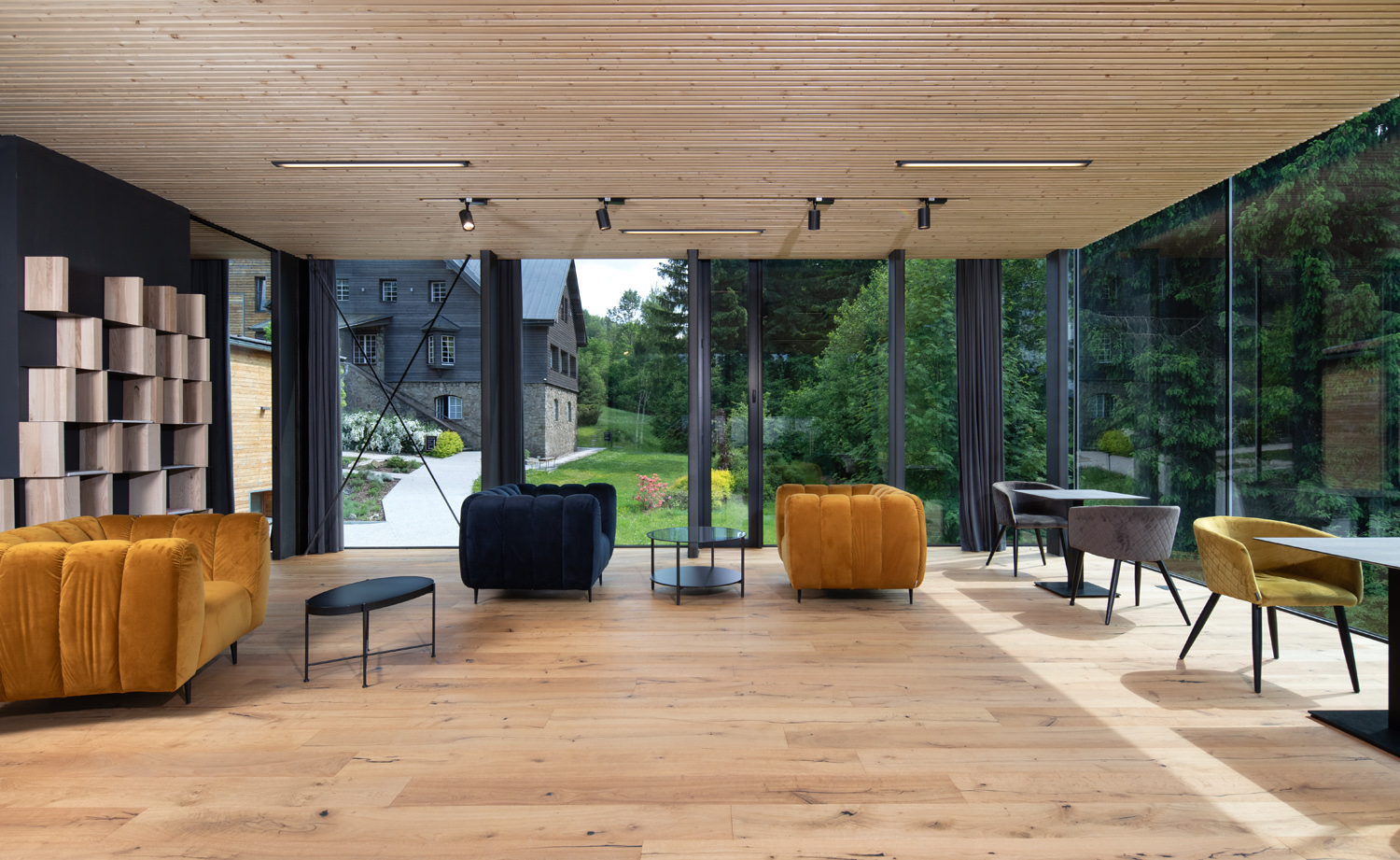 Hotel & Garden U Holubů扩建项目丨Kamil Mrva Architects-22