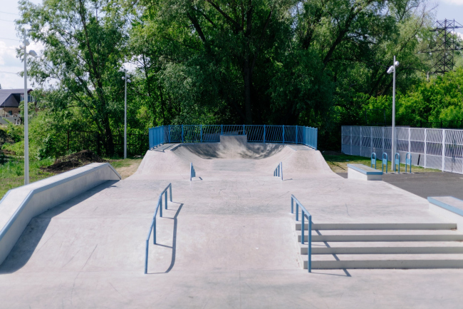Цветущий берег Мелеуза（繁花似锦的梅列乌兹河岸）丨俄罗斯丨Affinum,巴什基尔城市与乡村发展研究所-83