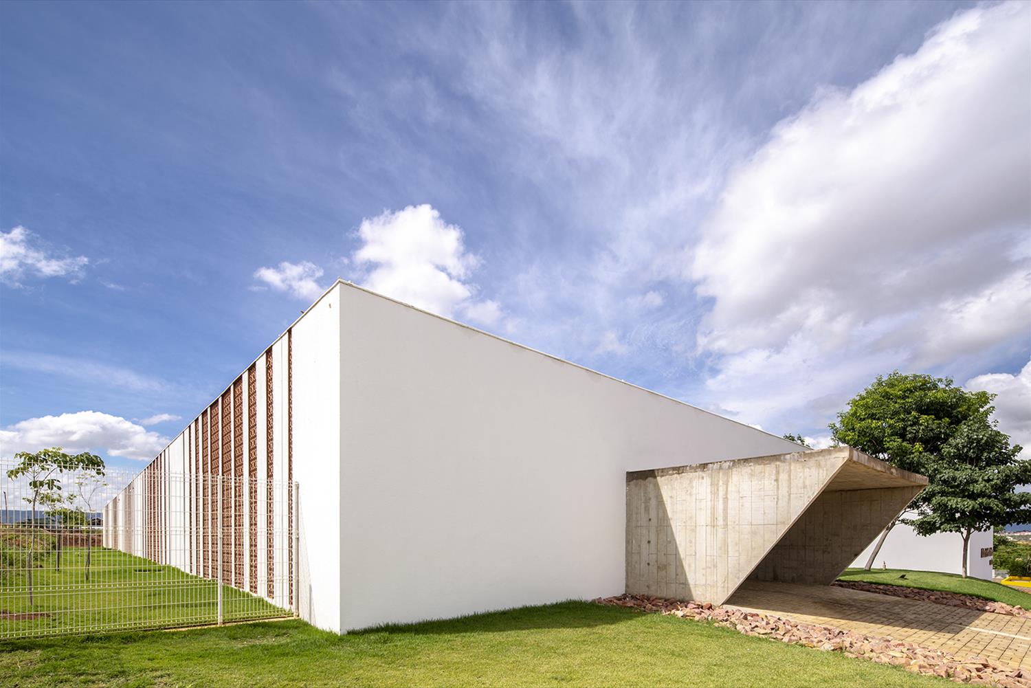 Unileão 特殊民事和刑事法庭建筑设计-3