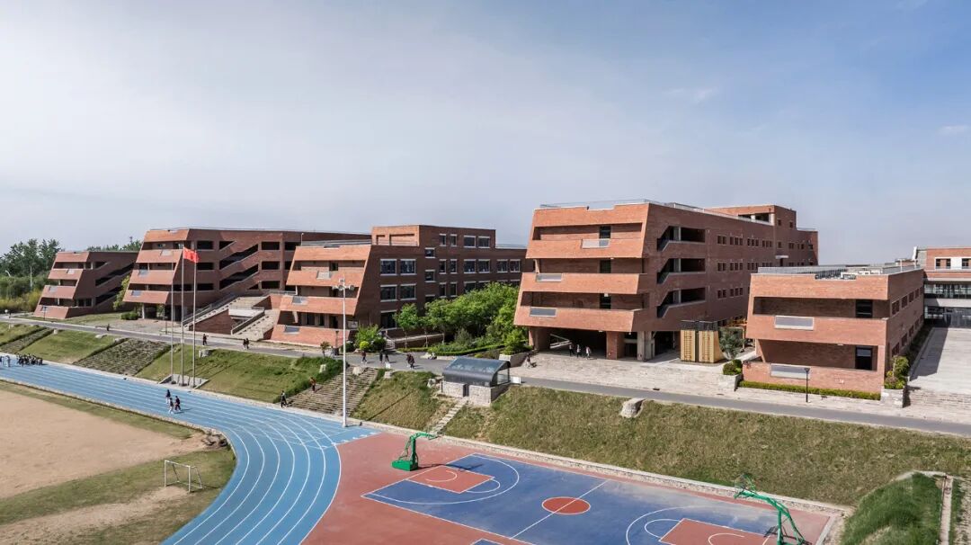 【AT】深圳易加-SZA设计新作｜成于矿坑——童泰国际学校-60