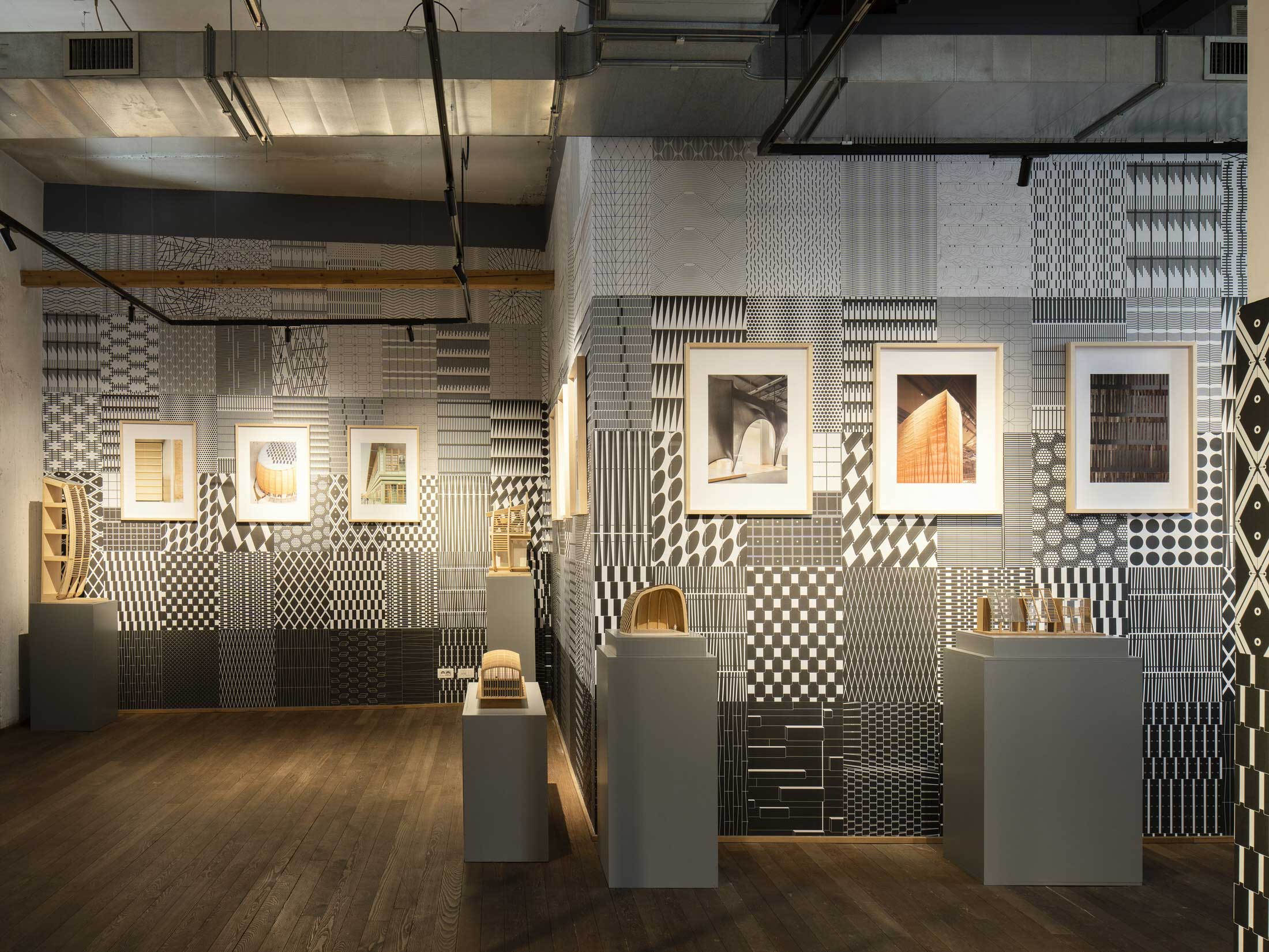 渐逝之墙丨意大利米兰丨AMDL CIRCLE-6