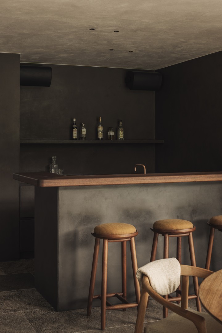 D S公寓（由于Residence常见释义为住宅；公寓 ，这里按常见情况翻译，D S可能是特定名称，若有更多背景信息可更精准翻译） -18