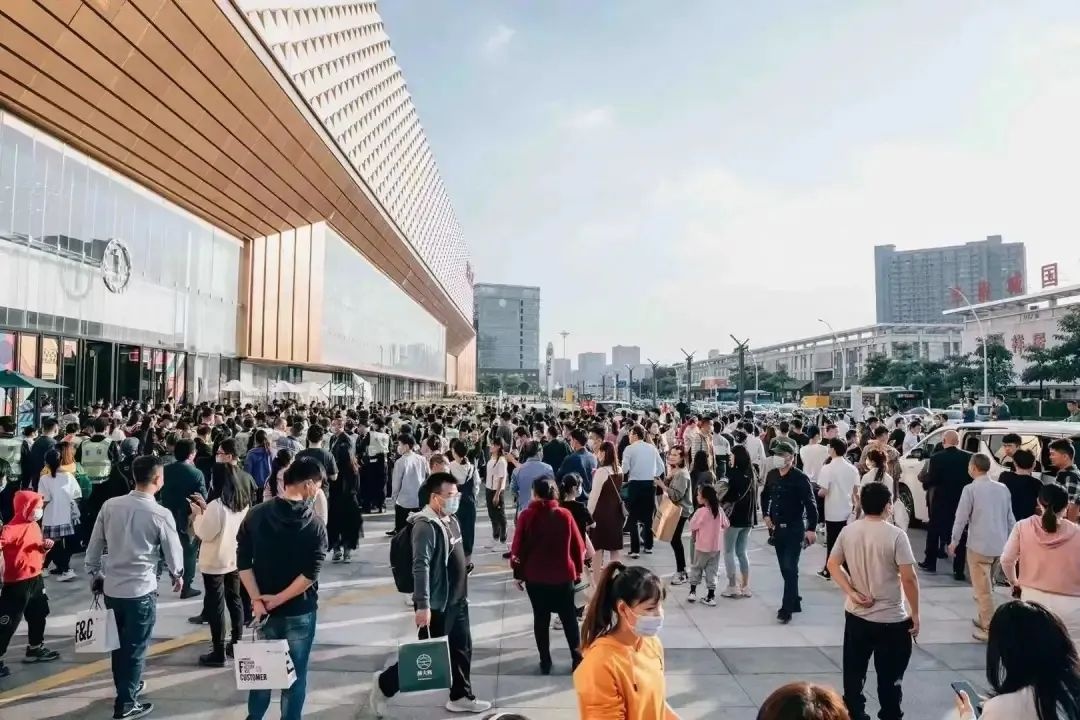首座四代龙岗万达广场丨中国深圳丨WU•D伍曦设计-2