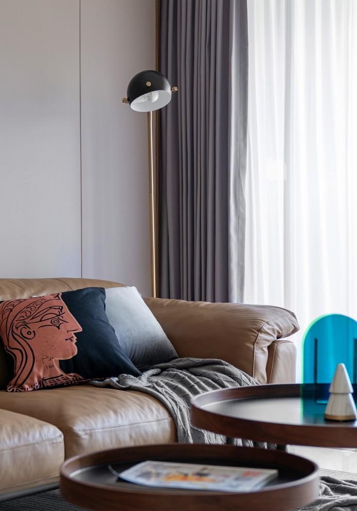 独居女青年的简约轻奢家居设计-7