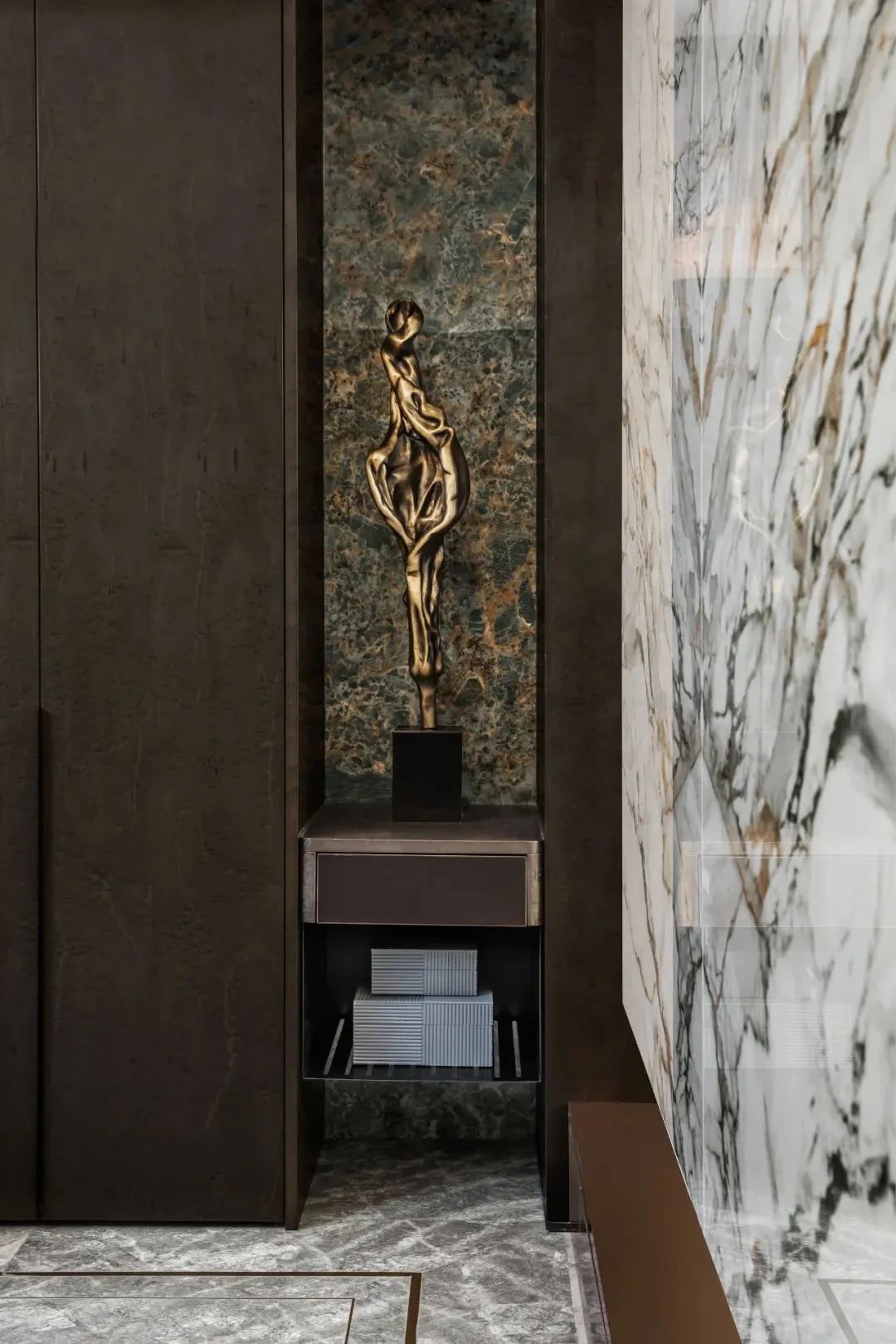 重庆 340㎡江景豪宅丨中国重庆丨LSD-13