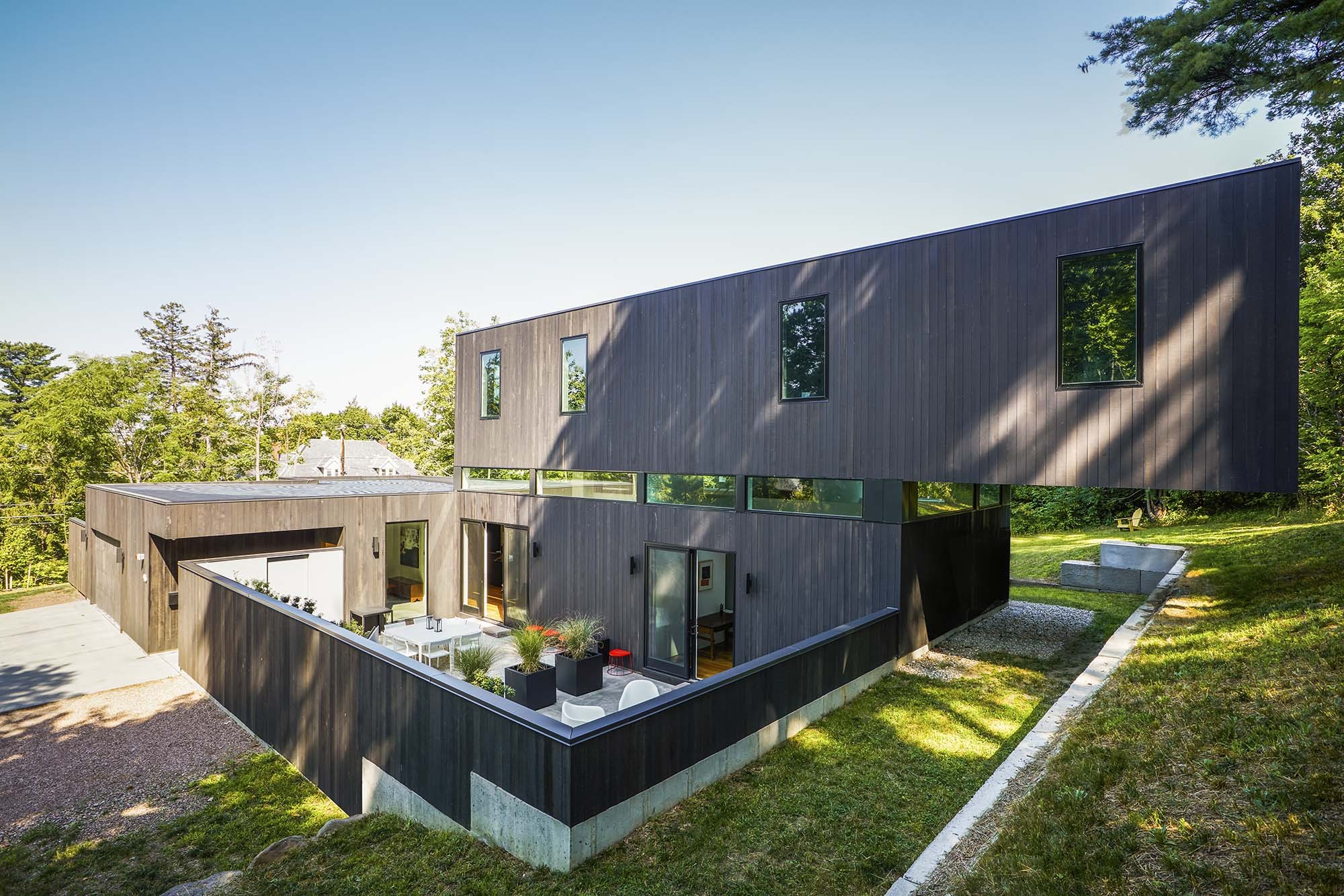 Mural House / Birdseye Design-26