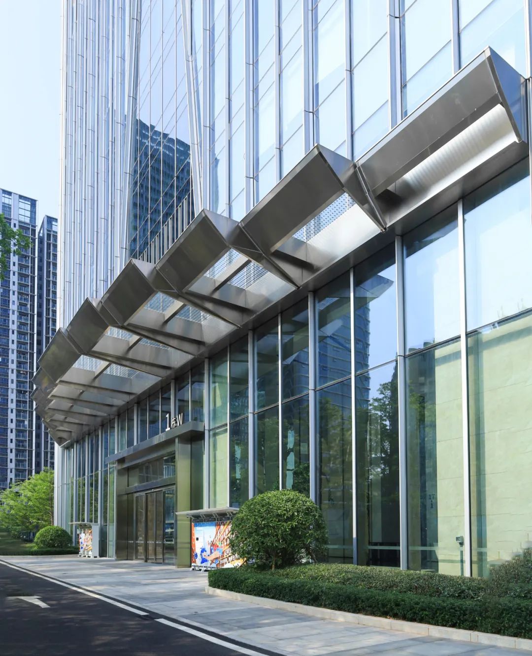 PAG朋格幕墙丨华强科创广场：激光工厂的更新蝶变-61