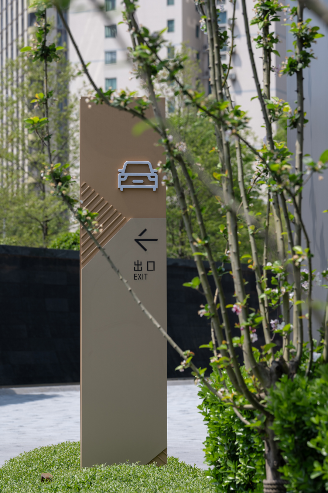 上海国华金融中心，黄浦江畔 灯塔相望丨中国上海丨上海柏熙标识有限公司-28