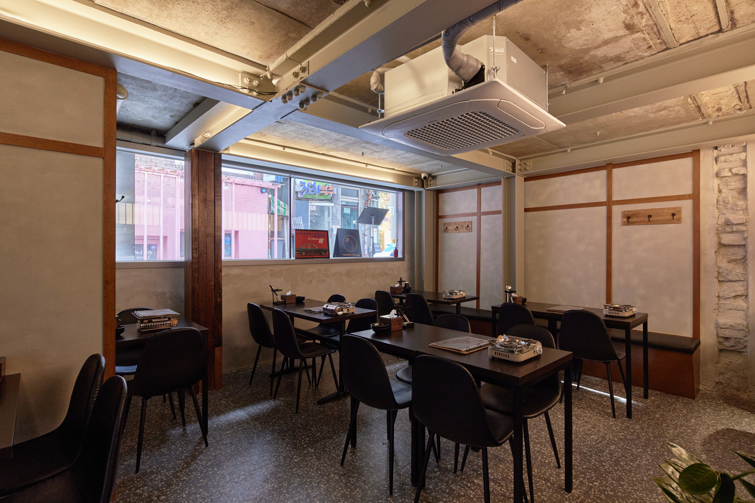 现代简约餐厅设计，打造温馨舒适就餐环境-5