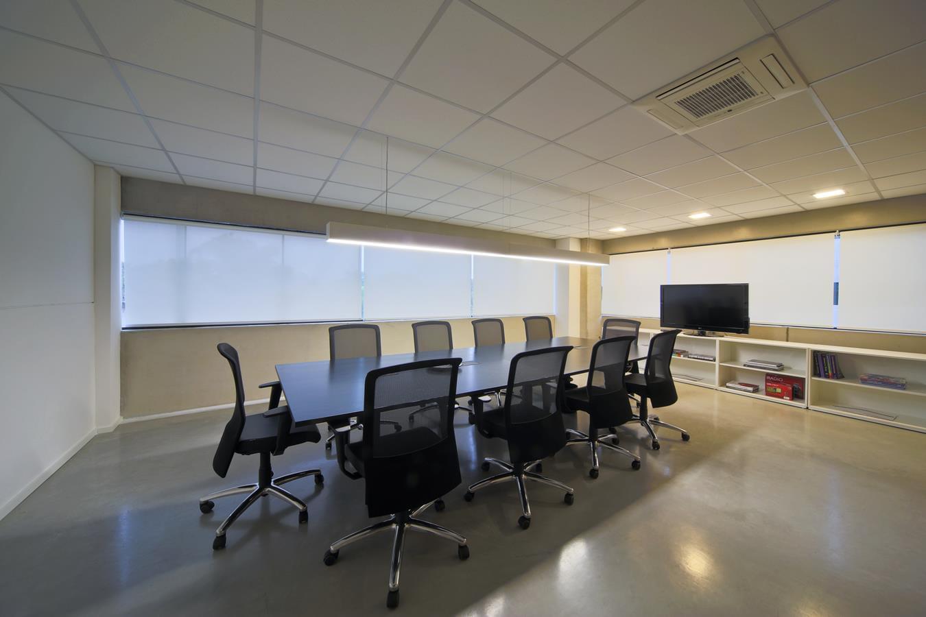 泰勒斯系统办公室-8