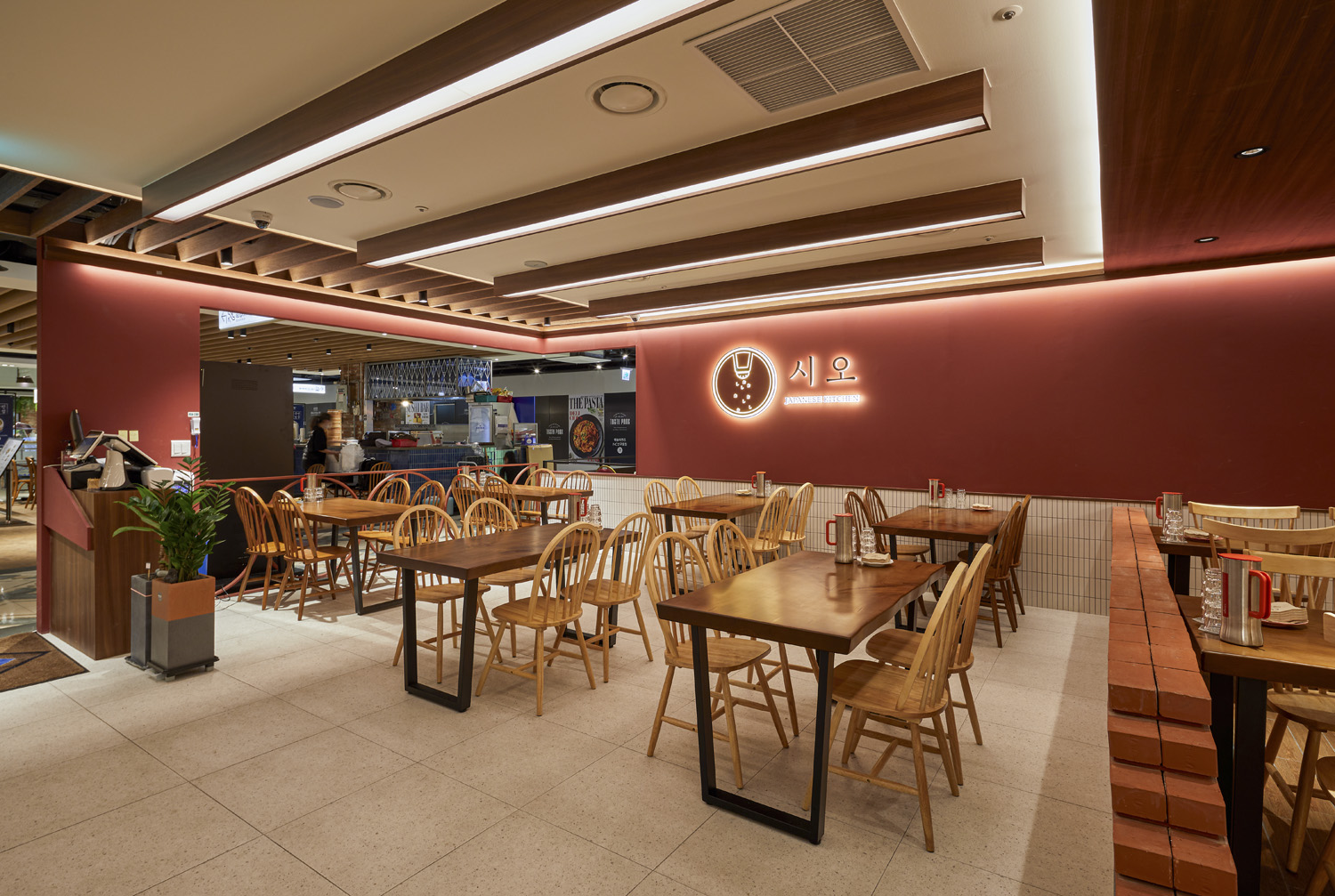 30 平米小屋的创意设计，点亮生活的色彩与光芒-8